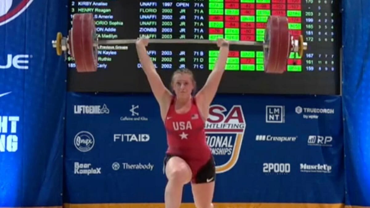 Olivia Reeves completing an American Record clean & jerk