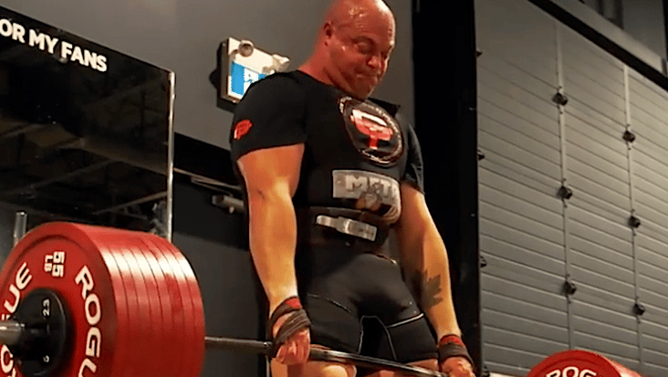 Mitchell Hooper deadlifting June 2022