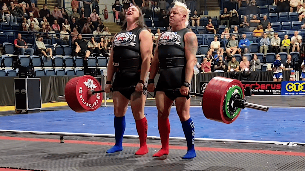 Izzy Tait and Sam Taylor's Guinness World Record deadlift 