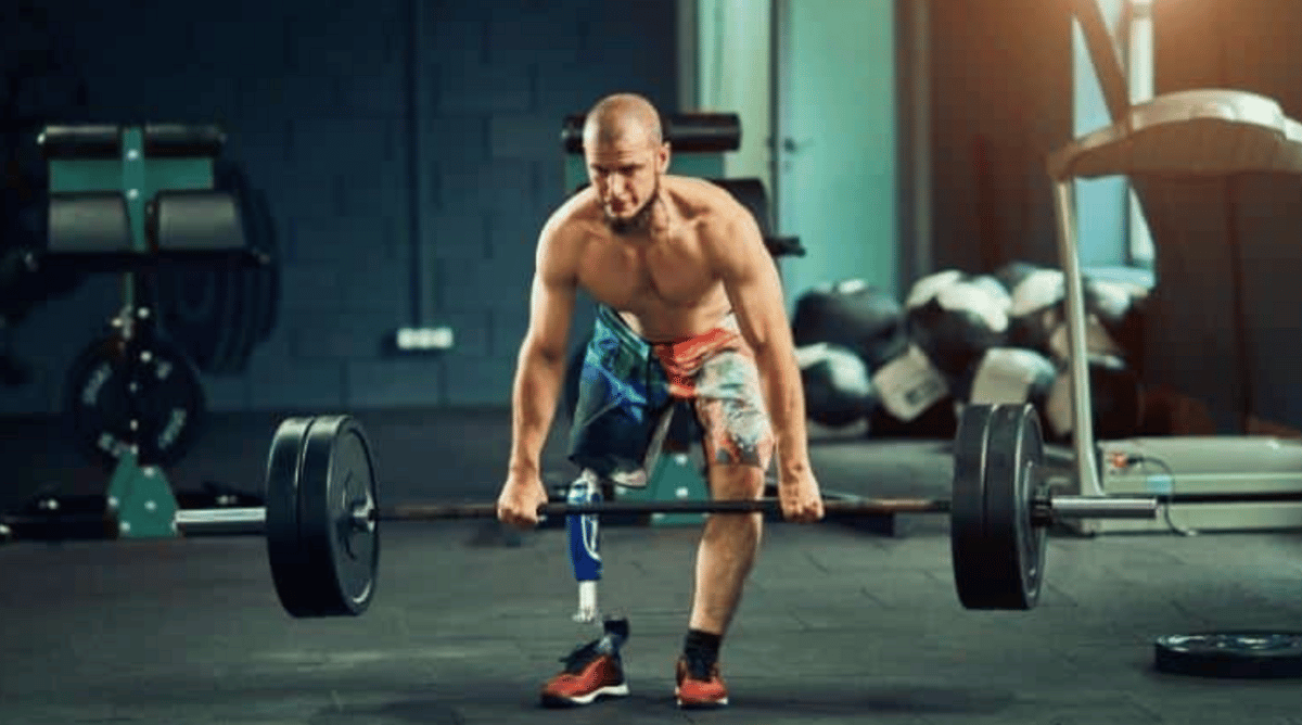 An athlete uses a Dead-Stop during training