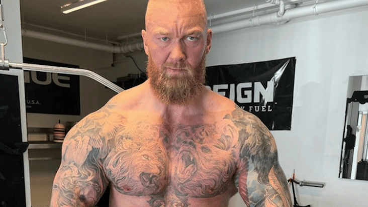 Hafthor Björnsson posing muscle November 2022