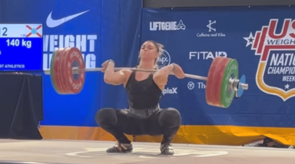 Mattie Rogers finishes a clean & jerk at the 2022 USAW Nationals