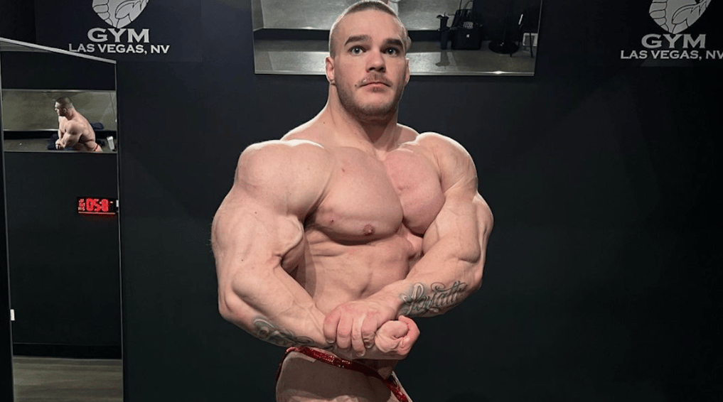 Nick Walker posing upper-body physique 2023