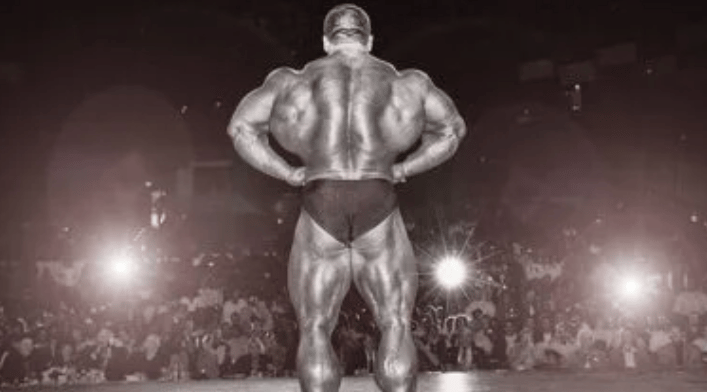 Dorian Yates in an old-school black and white photo, back physique